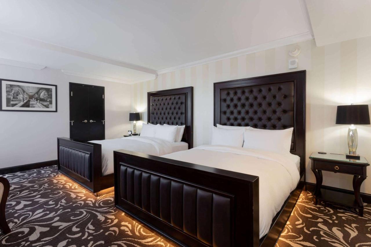 Hotel Retlaw, Trademark Collection By Wyndham Фон-дю-Лак Екстер'єр фото