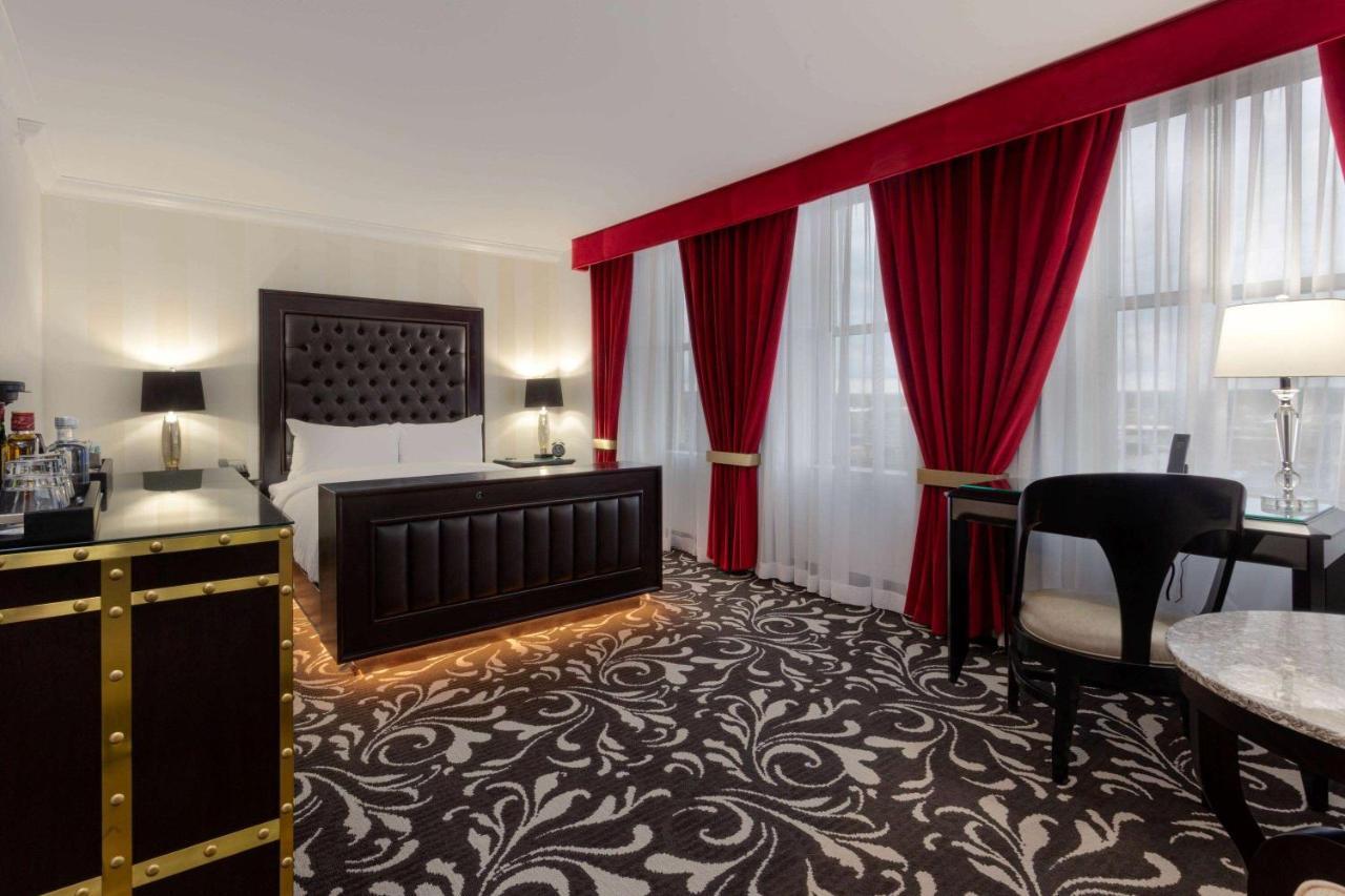 Hotel Retlaw, Trademark Collection By Wyndham Фон-дю-Лак Екстер'єр фото